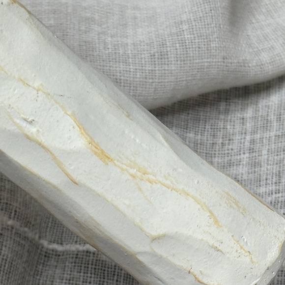 Woman Embracing Puppy Keepsake Girl & Dog Sculpture Gifts 6" x 2" x 1.5" NWOT - Picture 9 of 16